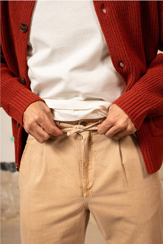 Clemen - Pantalón Chino Con Pinzas Straight Cut