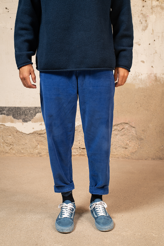 Cosme - Pantalón Pana Capri Tipo Chino Relaxed-Tapered Cut