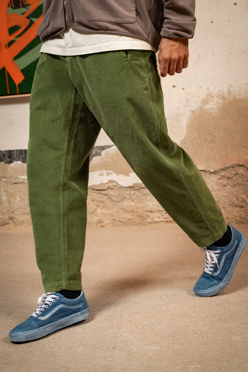 Cosme - Pantalón Pana Capri Tipo Chino Relaxed-Tapered Cut