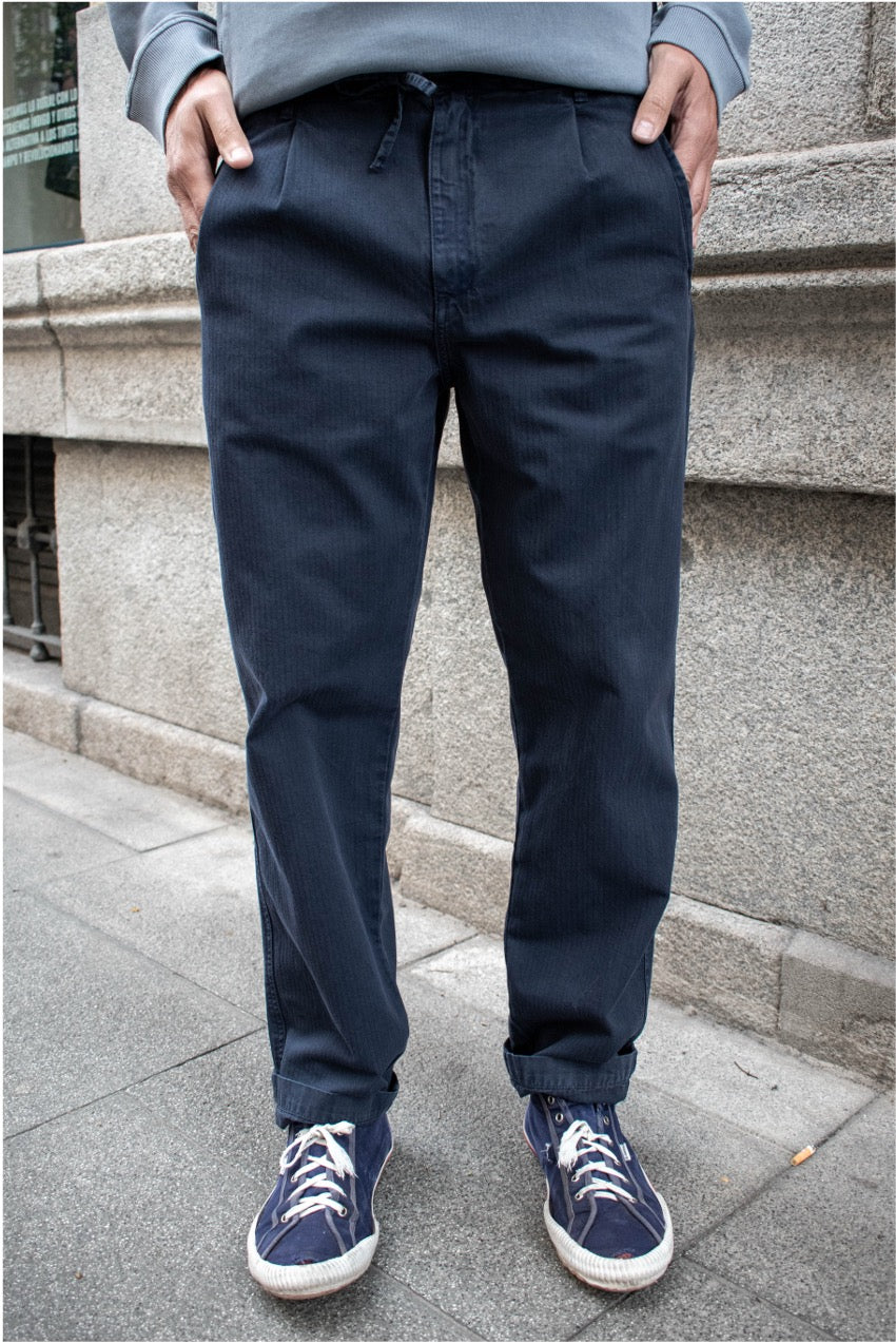 Clemen - Pantalón Chino Con Pinzas Straight Cut
