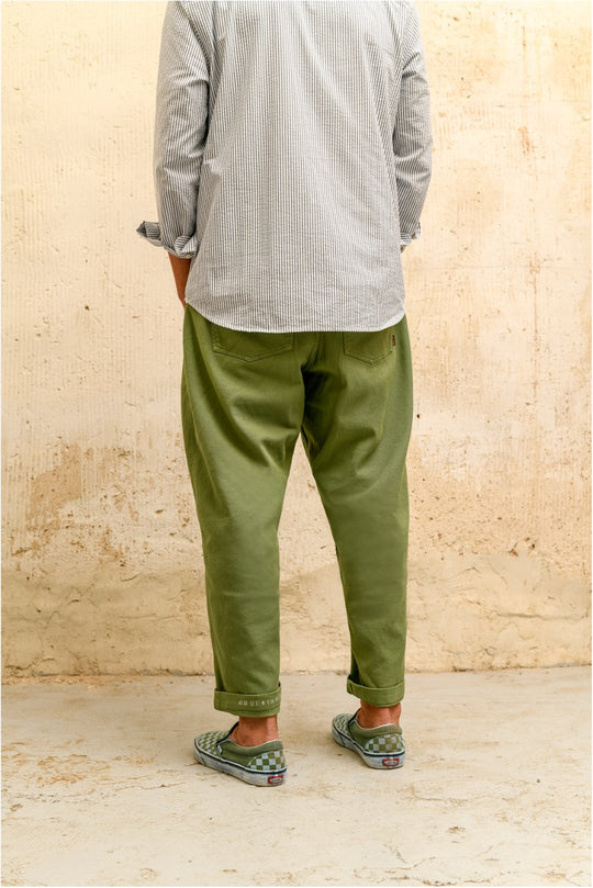 Cosme - Pantalón Capri Tipo Chino Relaxed-Tapered Cut