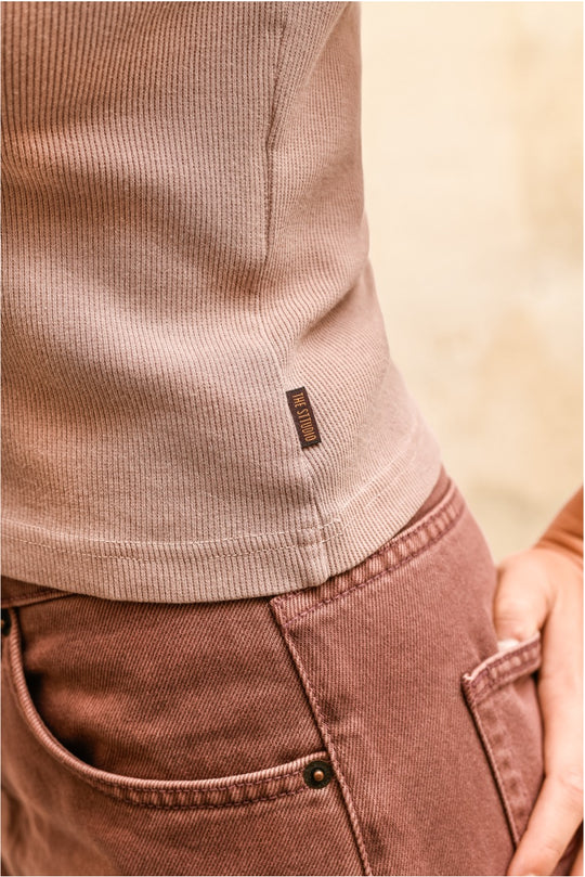 Lucrecia - Camiseta Round Neck Ribbed