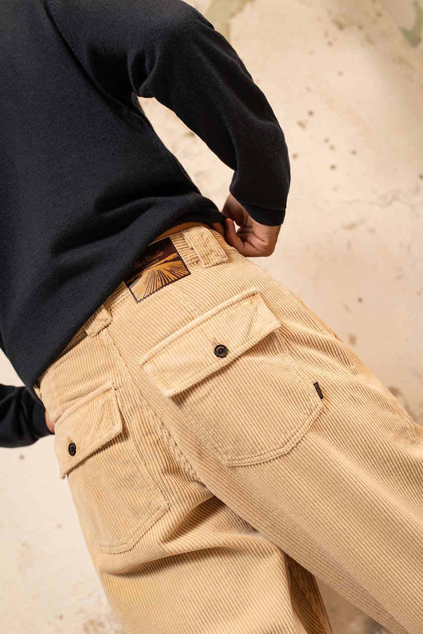 Cosme - Chino Relaxed-Tapered Cut  Coduroy Pant