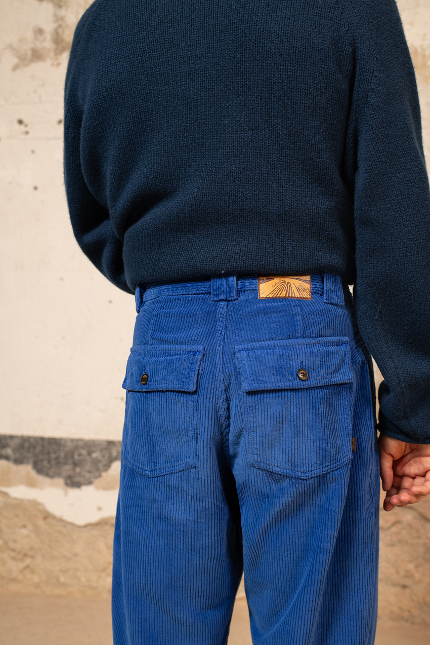 Cosme - Pantalón Pana Capri Tipo Chino Relaxed-Tapered Cut