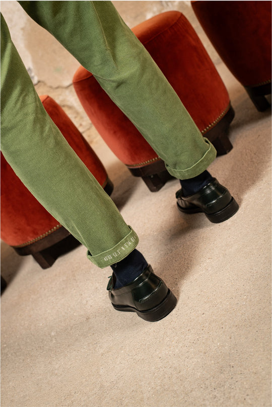 Robert - Pantalón de pana tipo Chino Regular Cut