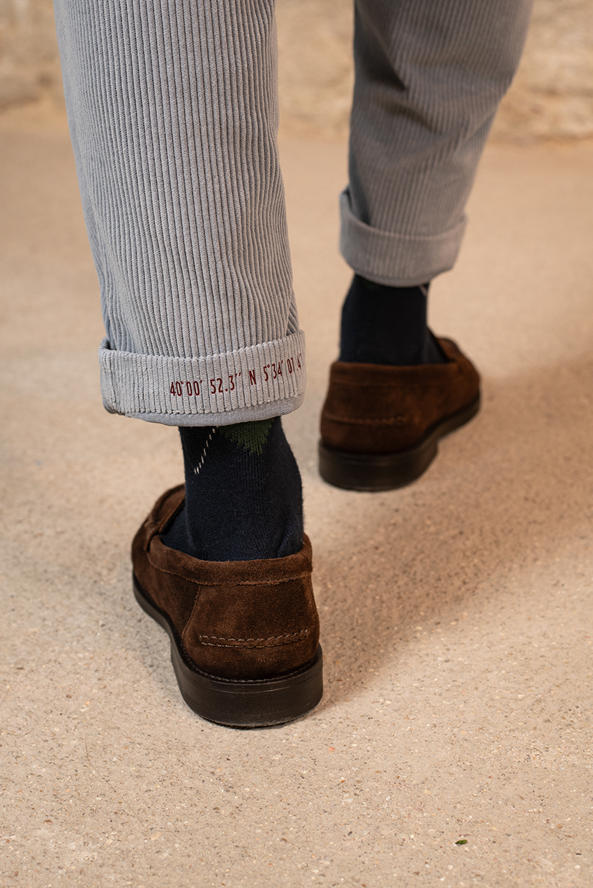 Cosme - Pantalón Pana Capri Tipo Chino Relaxed-Tapered Cut