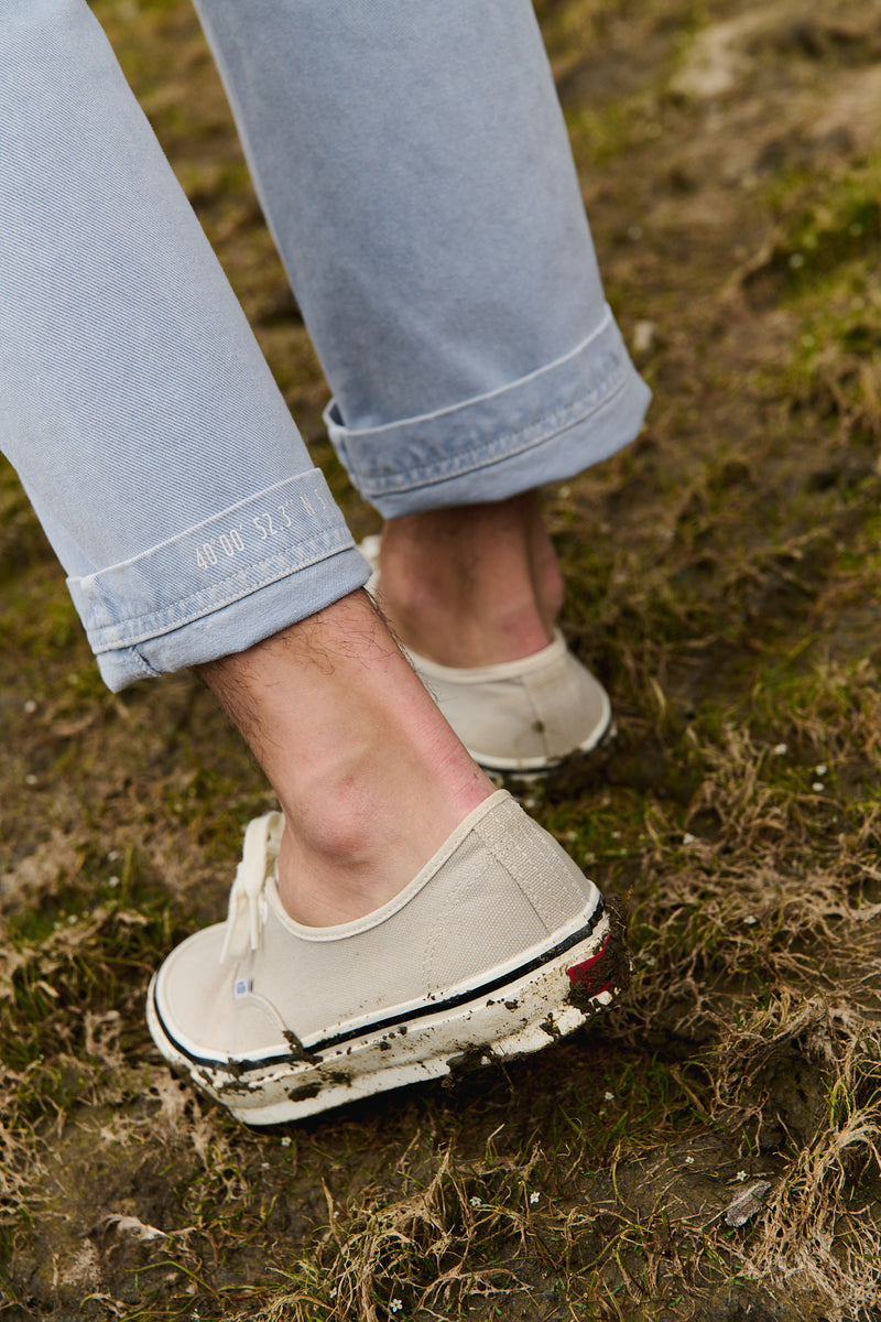 Liam - Wide-leg Fit Chino Trousers