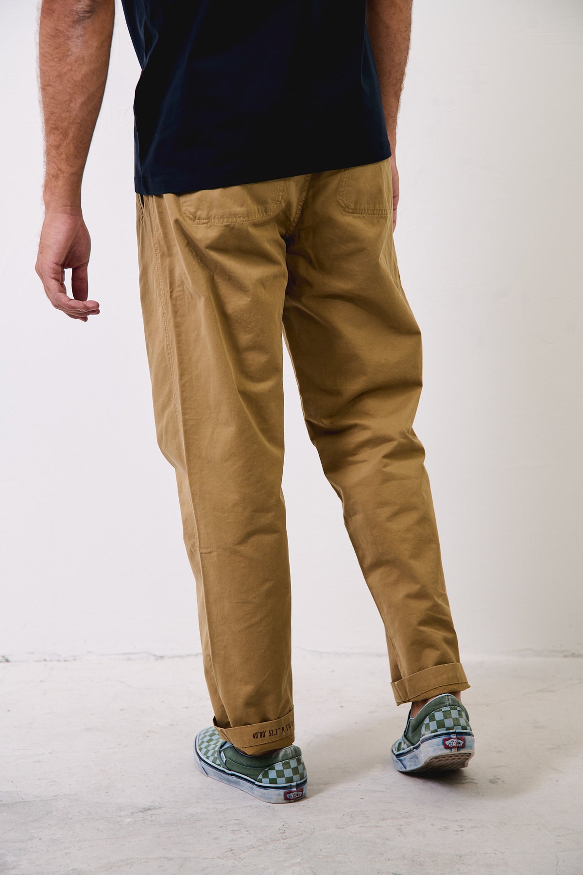 Clemen Caramel - Pantalón Chino Con Pinzas Straight Cut