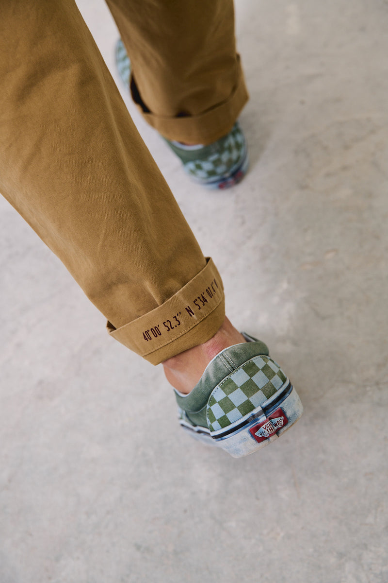 Clemen Caramel - Pantalón Chino Con Pinzas Straight Cut