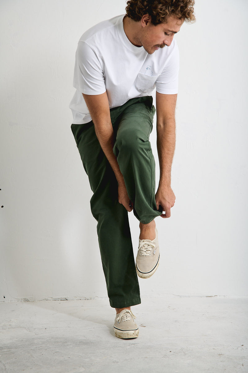 Clemen Dark Olive - Pantalón Chino Con Pinzas Straight Cut
