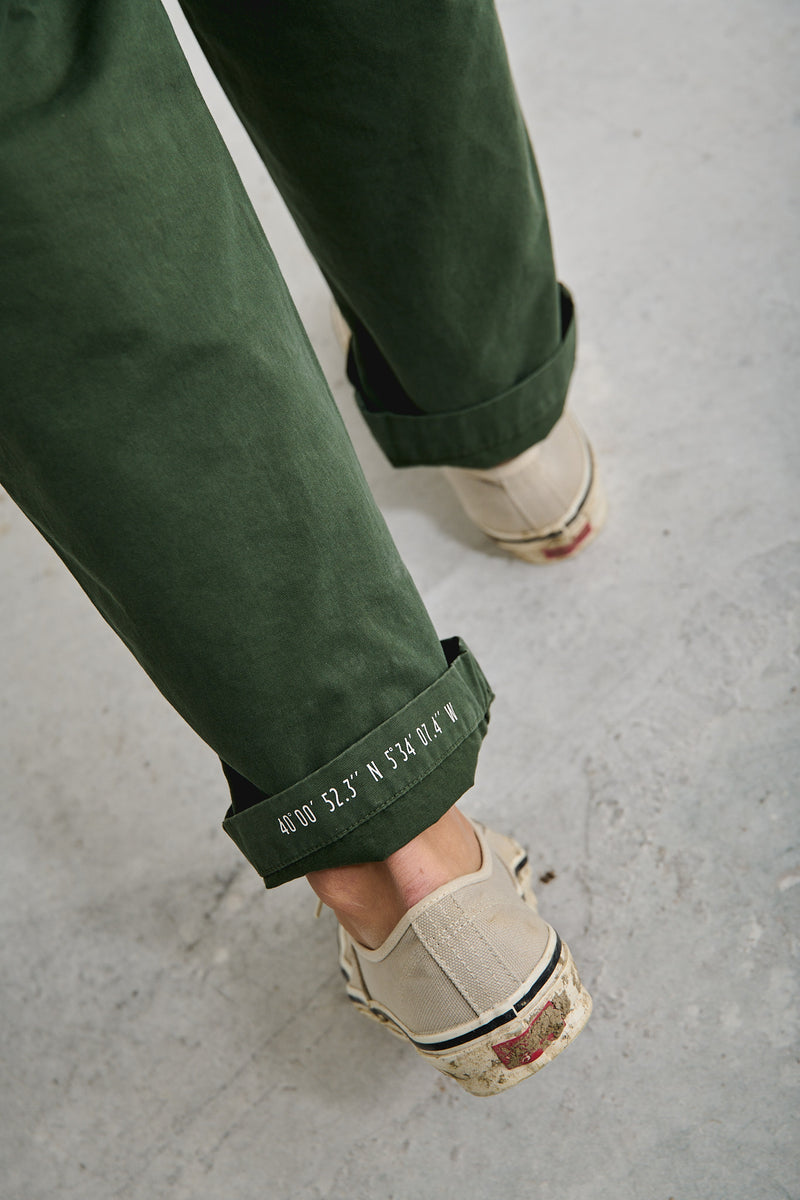 Clemen Dark Olive - Pantalón Chino Con Pinzas Straight Cut