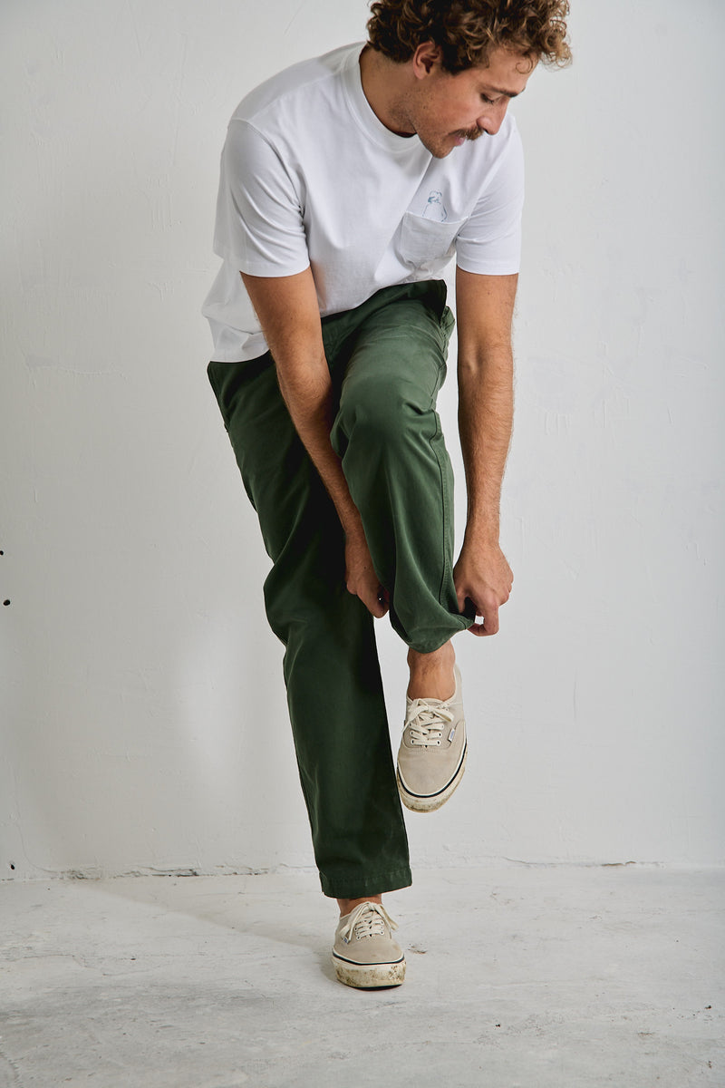 Clemen Dark Olive - Pantalón Chino Con Pinzas Straight Cut