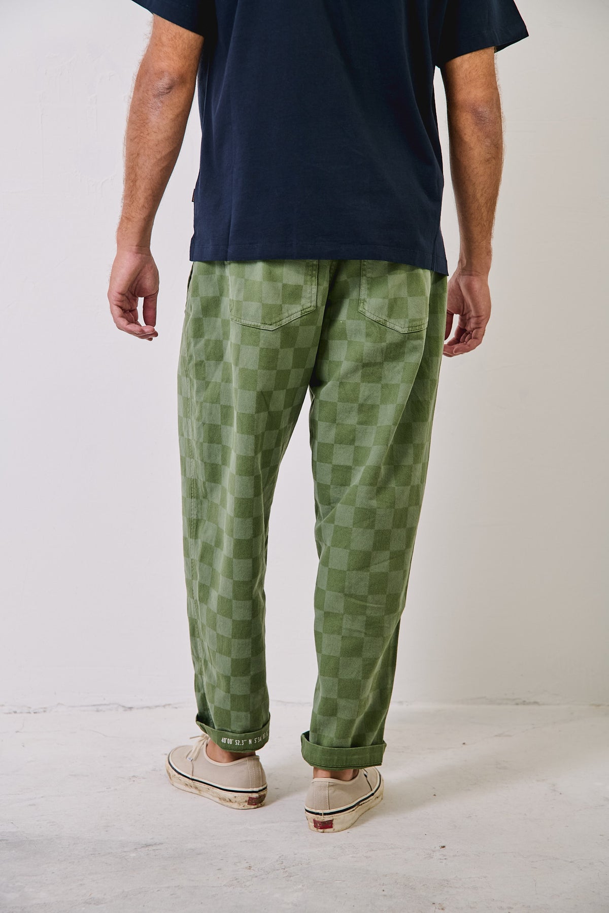 Cosme® Checks Green - Pantalón a Cuadros Capri Tipo Chino Relaxed-Tapered Cut