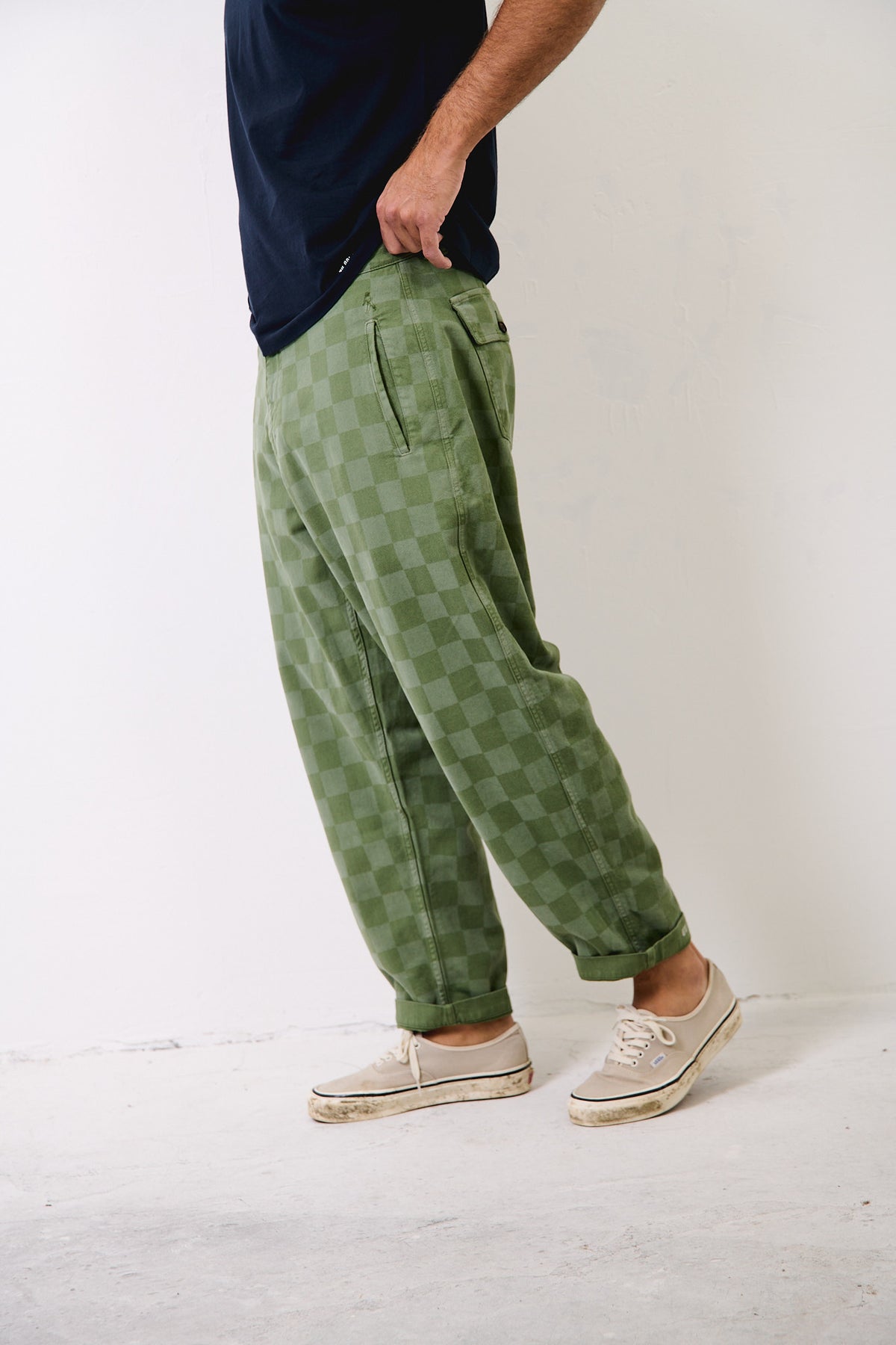 Cosme® Checks Green - Pantalón a Cuadros Capri Tipo Chino Relaxed-Tapered Cut