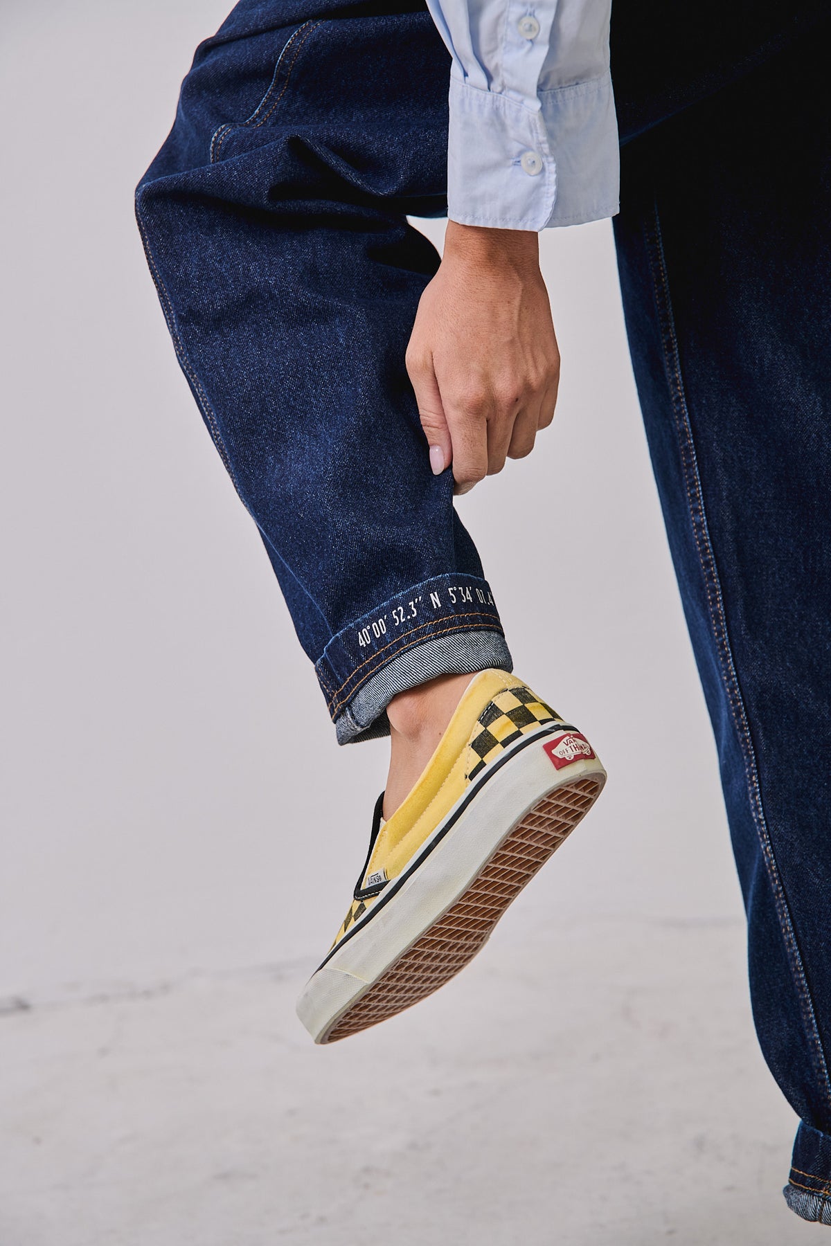 Cosme Denim - Pantalón tipo Chino Relaxed-Tapered Cut