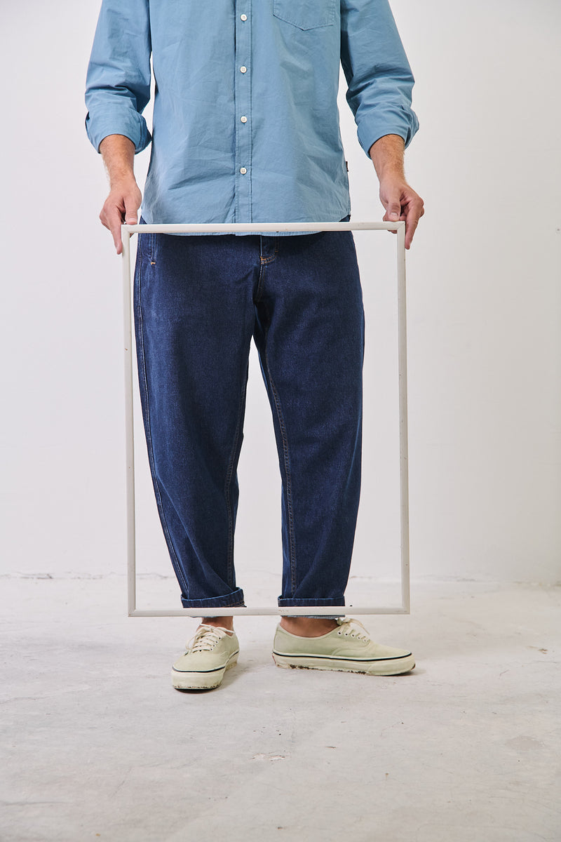 Cosme Denim - Pantalón tipo Chino Relaxed-Tapered Cut