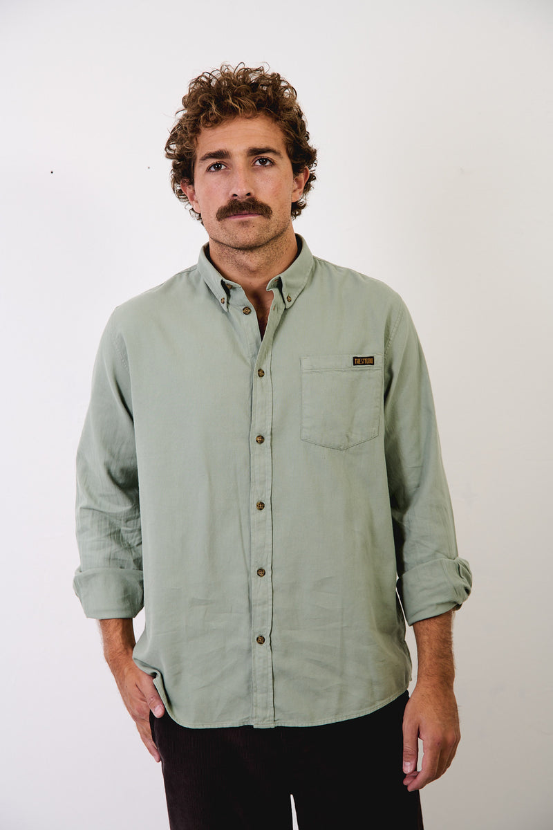 Patrick - Straight cut shirt