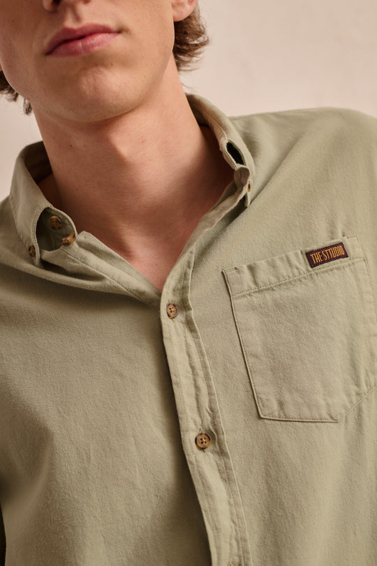 Patrick - Straight cut shirt