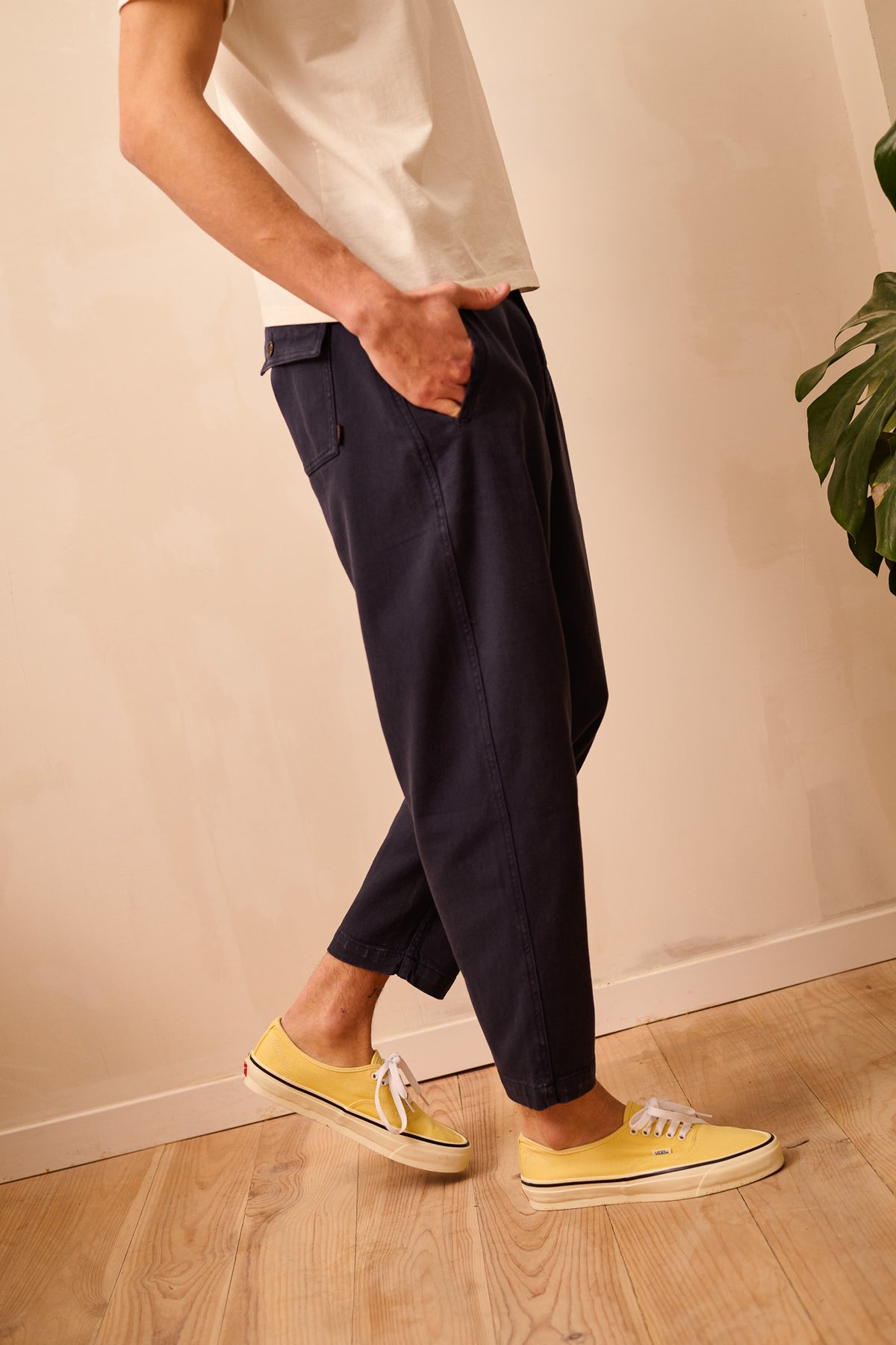 Cosme® - Capri Chino Style Trousers Relaxed-Tapered Cut