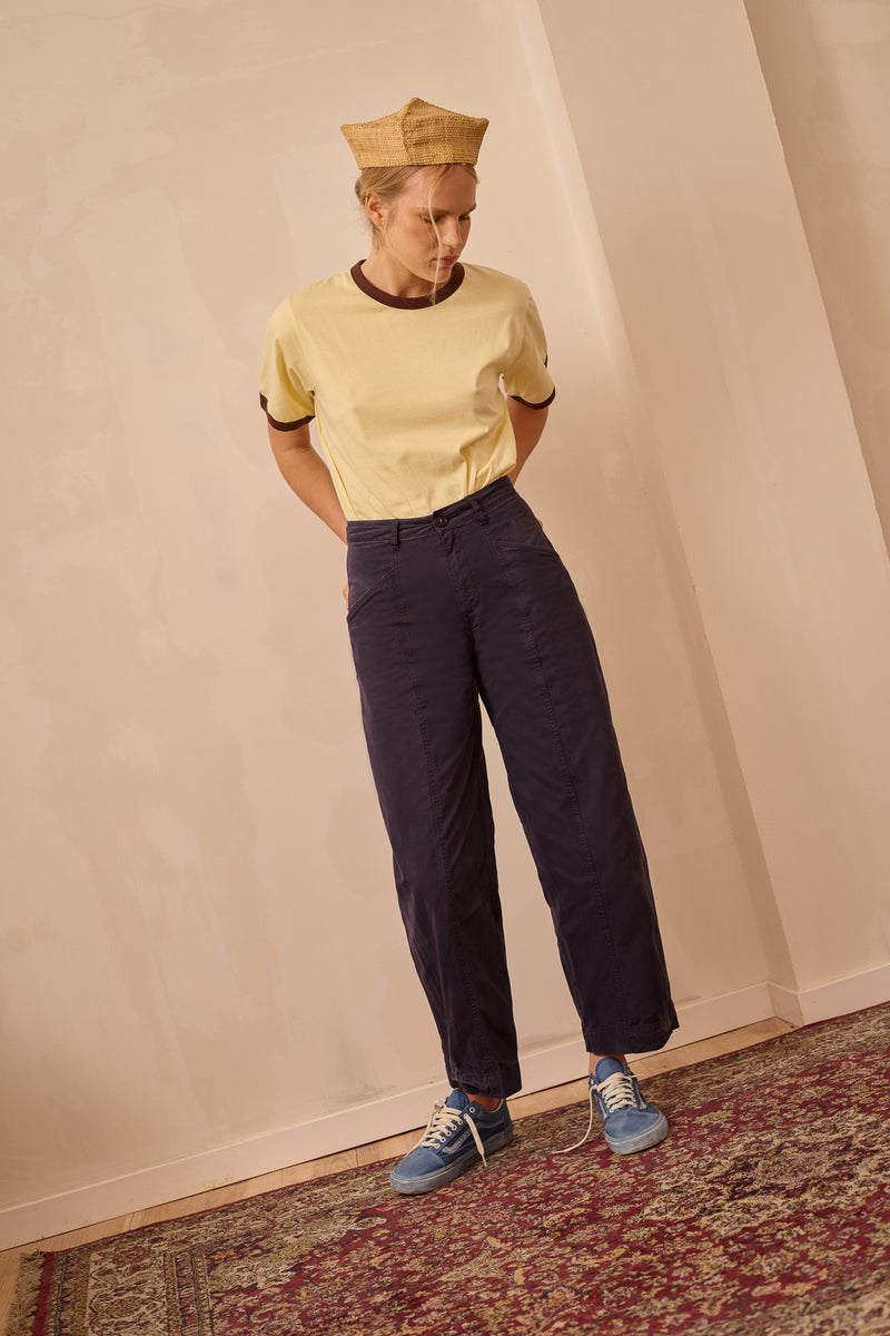 Julieta Marine - Pantalón Tipo Chino Regular Cut