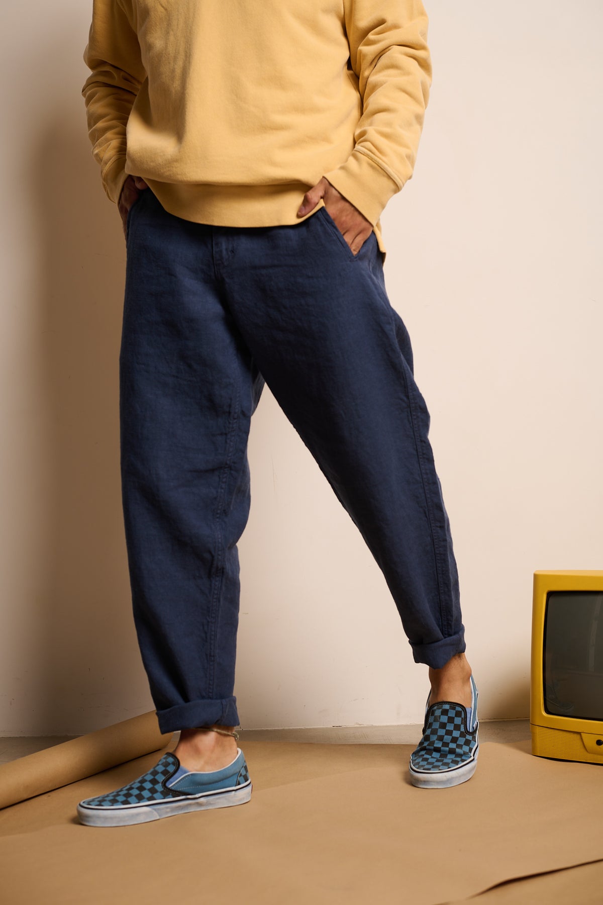 Cosme® Índigo - Pantalón Lino Capri Tipo Chino Relaxed-Tapered Cut