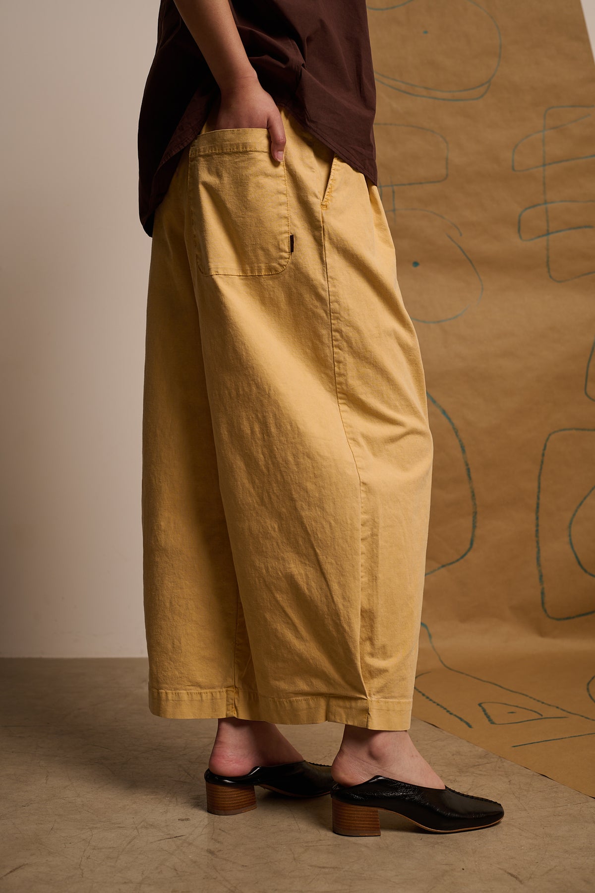 Aline Pastel Lemon - Pantalón tipo Barrel