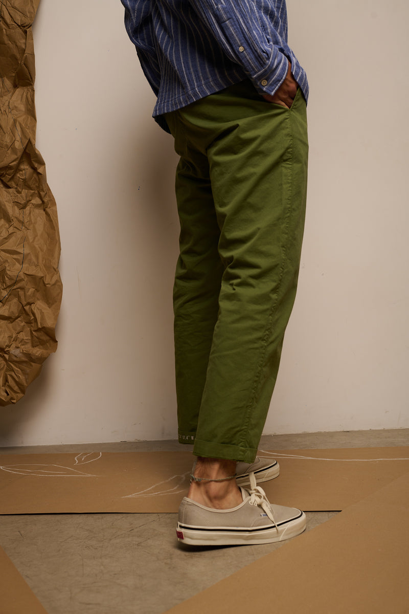 Robert Dusty Leave - Pantalón tipo Chino Regular Fit