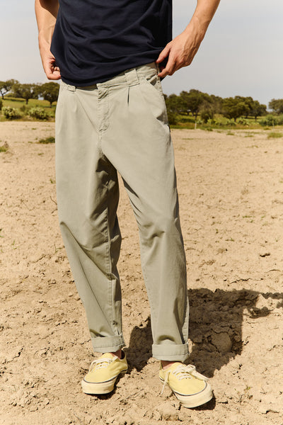 Dylan - Relaxed Chino Trousers - Tapered Cut